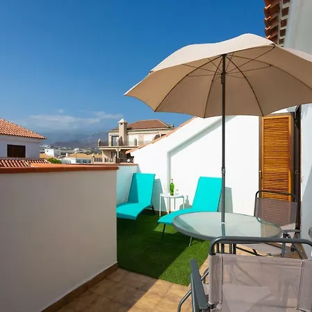 Apartamento Dos Terrazas: ático En Complejo Residencial Playa de las Americas (Tenerife)